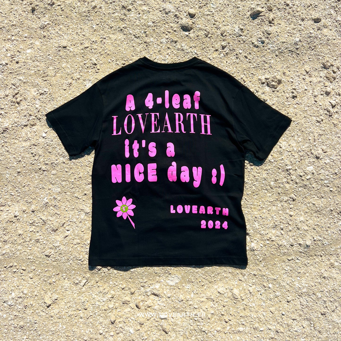 Tee Lucky Black Lovearth